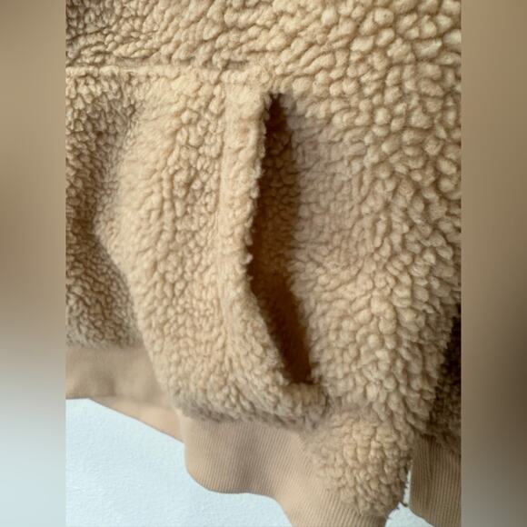 YOUNG & RECKLESS MENS FUZZY LONG SLEEVE HOODIE SIZE SMALL NEON RAIDERS - Picture 3 of 11